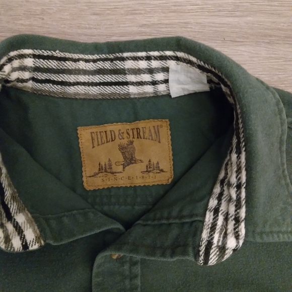 Field & stream flannel - Picture 4 of 10